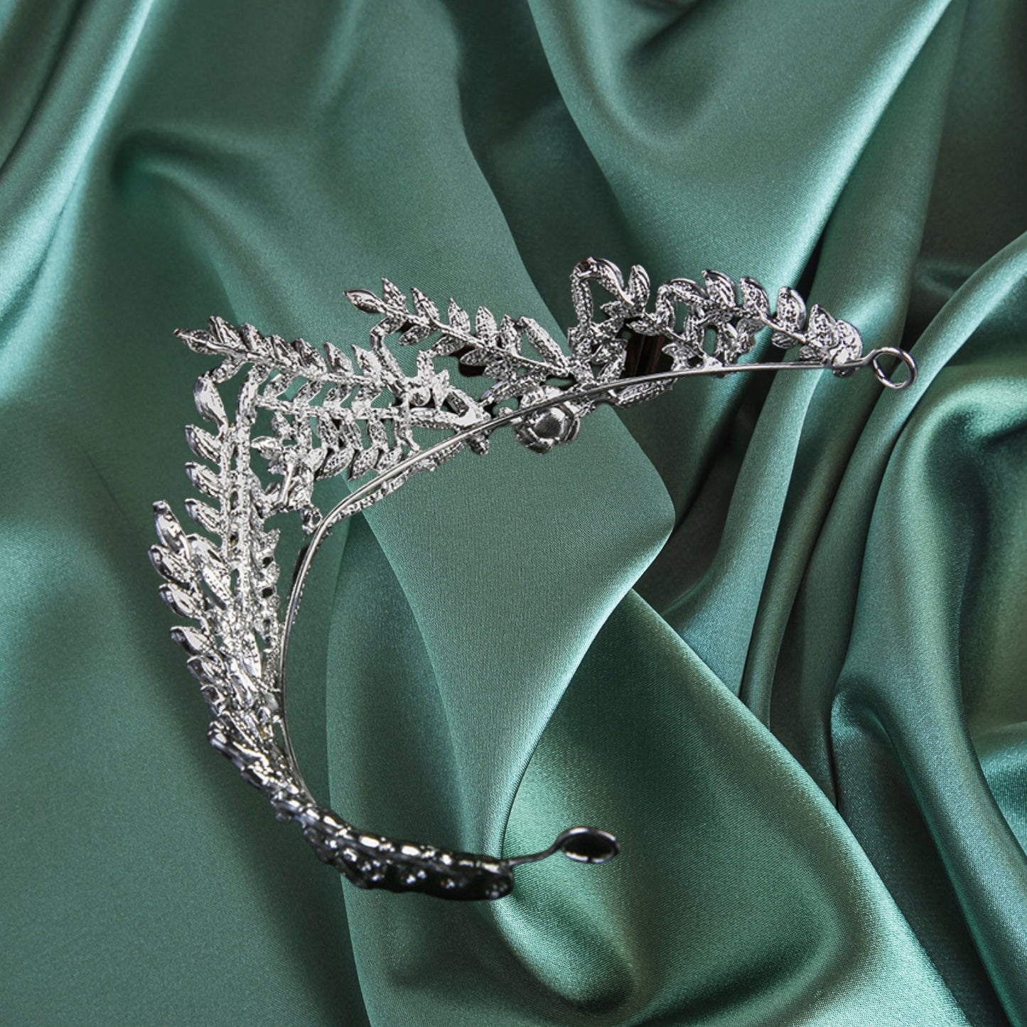 Rhineshtone Wedding Tiara for Bride & Flower Girls - Princess Tiara Headband Bridal Crown, Bridal Hair Accessories for Women, Silver