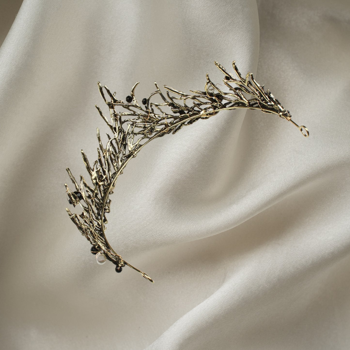 Baroque Black Crown Gothic Tiaras and Crowns Crystal Bridal Queen Headpiece Wedding Hair Accessories for Halloween Costume Party Prom