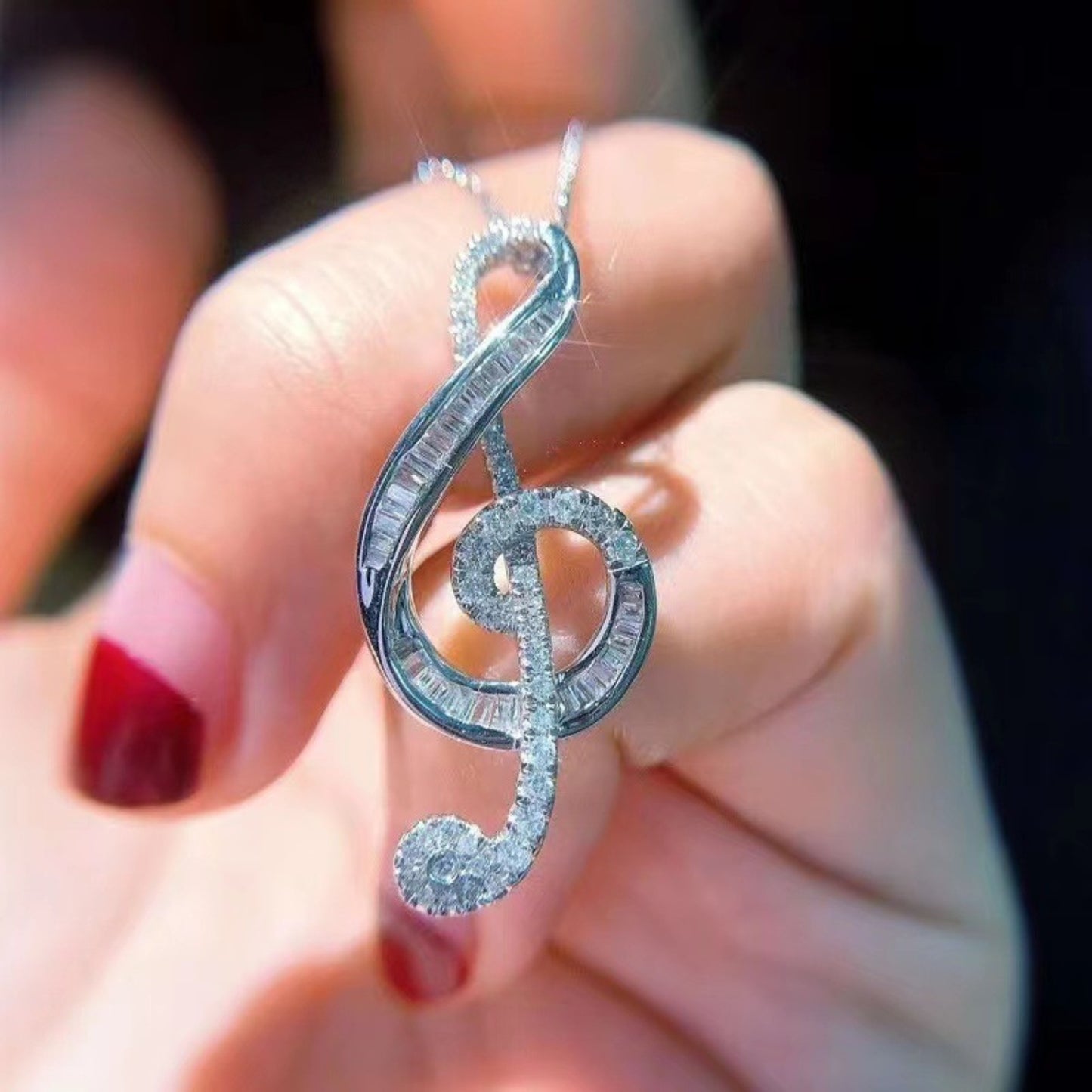 Women Girls Classic Treble Clef Music Pendant Necklace Musical Jewelry Graduation Gifts for Musician Music Student