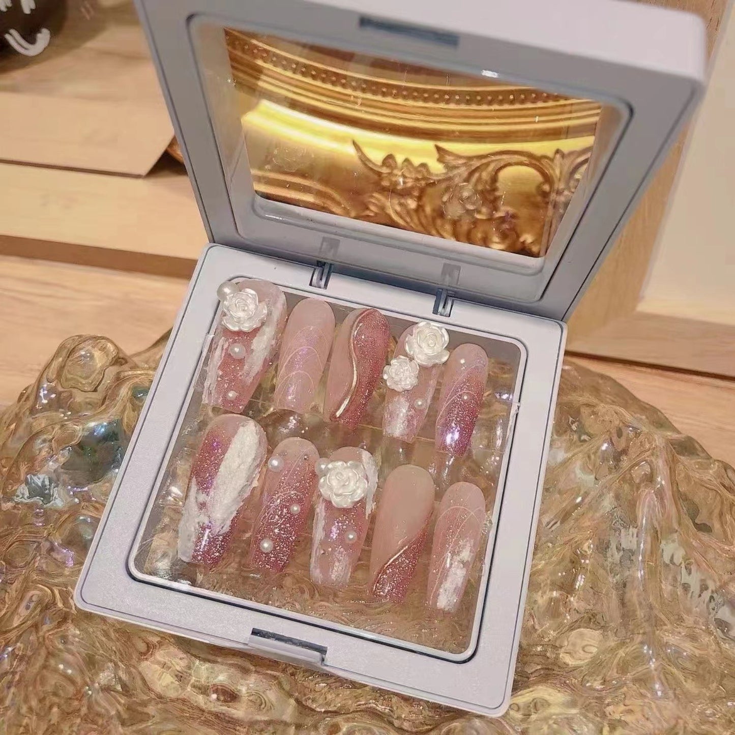 Gradient Pink Press on Nails Medium Coffin Fake Nails with Flower Rhinestone Designs Glossy