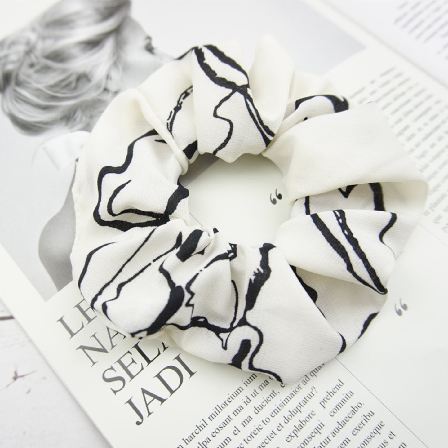Silk Hair Scrunchies for Frizz&Breakage Prevention, 100% Mulberry Silk Hair Ties No Damage, Elastic Silk ponytail Holders
