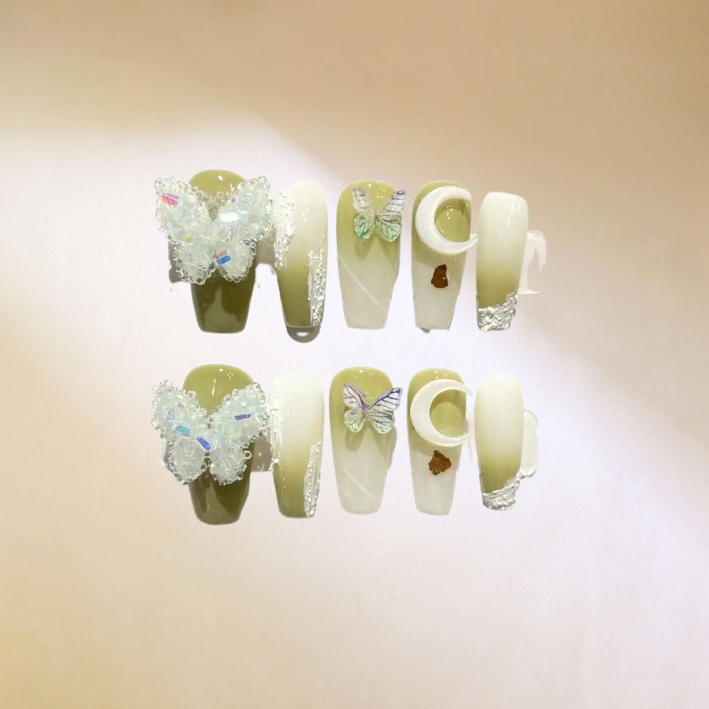 Green butterfly Press on Nails Short Fake Nails French Acrylic Full Cover False Nails for Women