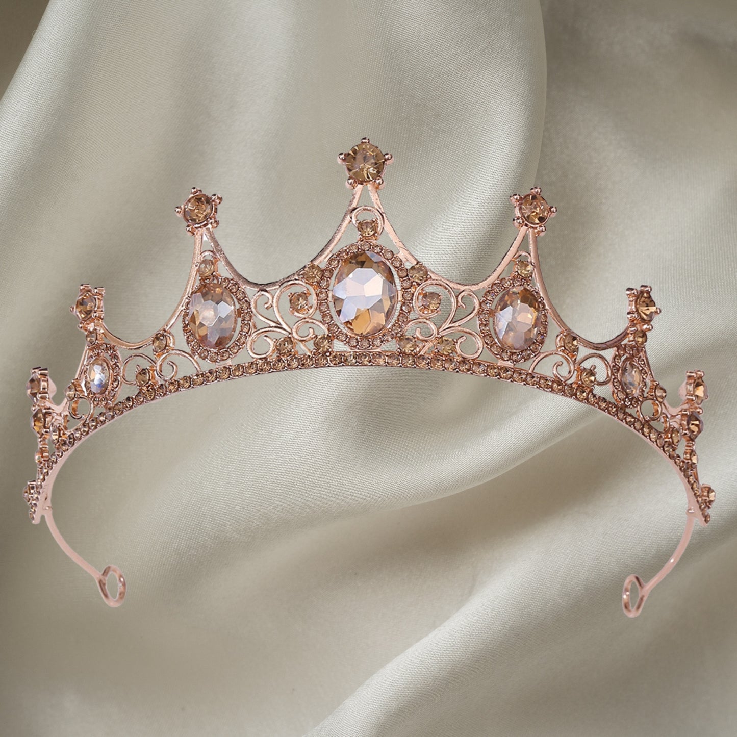 Gold Crown for Women Baroque Queen Crown and Tiara for Girls Crystal Headband Mermaid Crown Princess Hair Accessories for Bride Birthday Party Bridesmaids Halloween