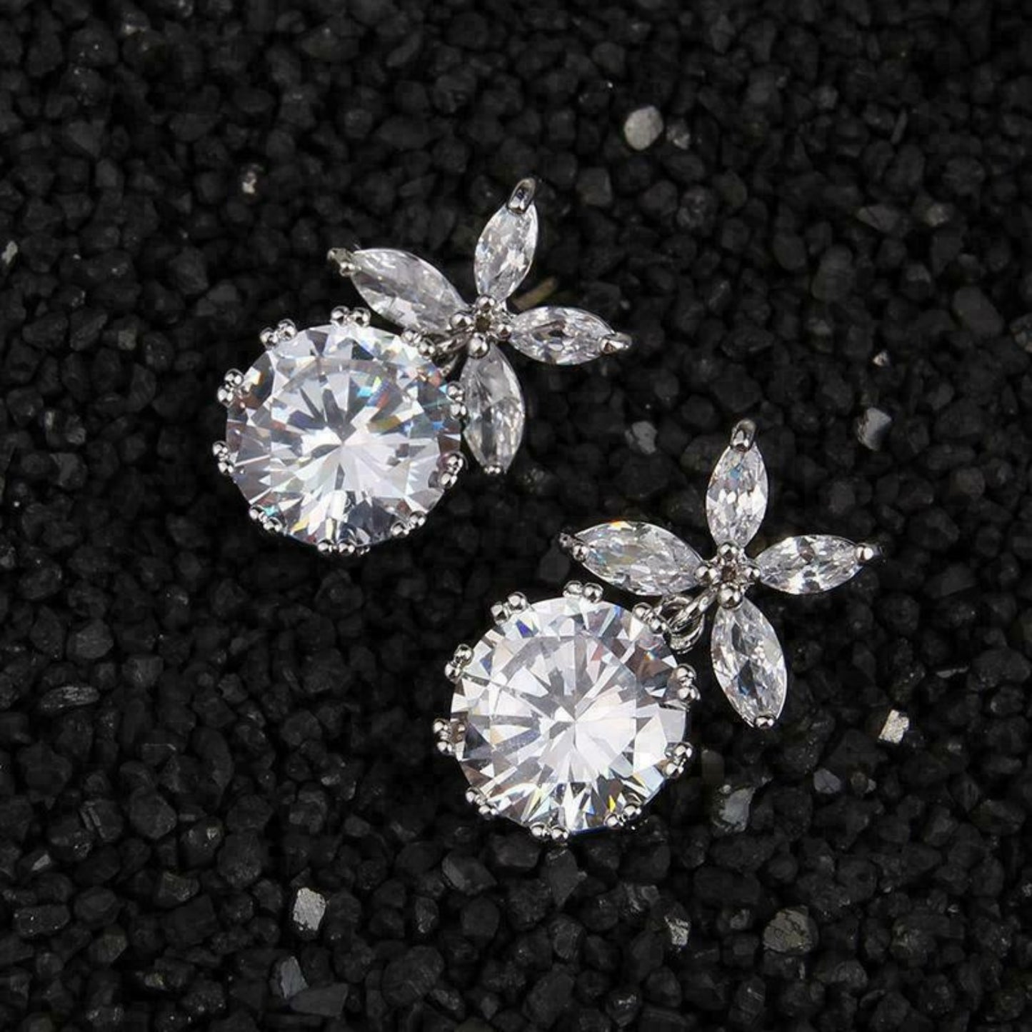 Butterfly Stud Earrings -Pave Butterfly Earrings for Women ，Good Gift for Sister, Lover