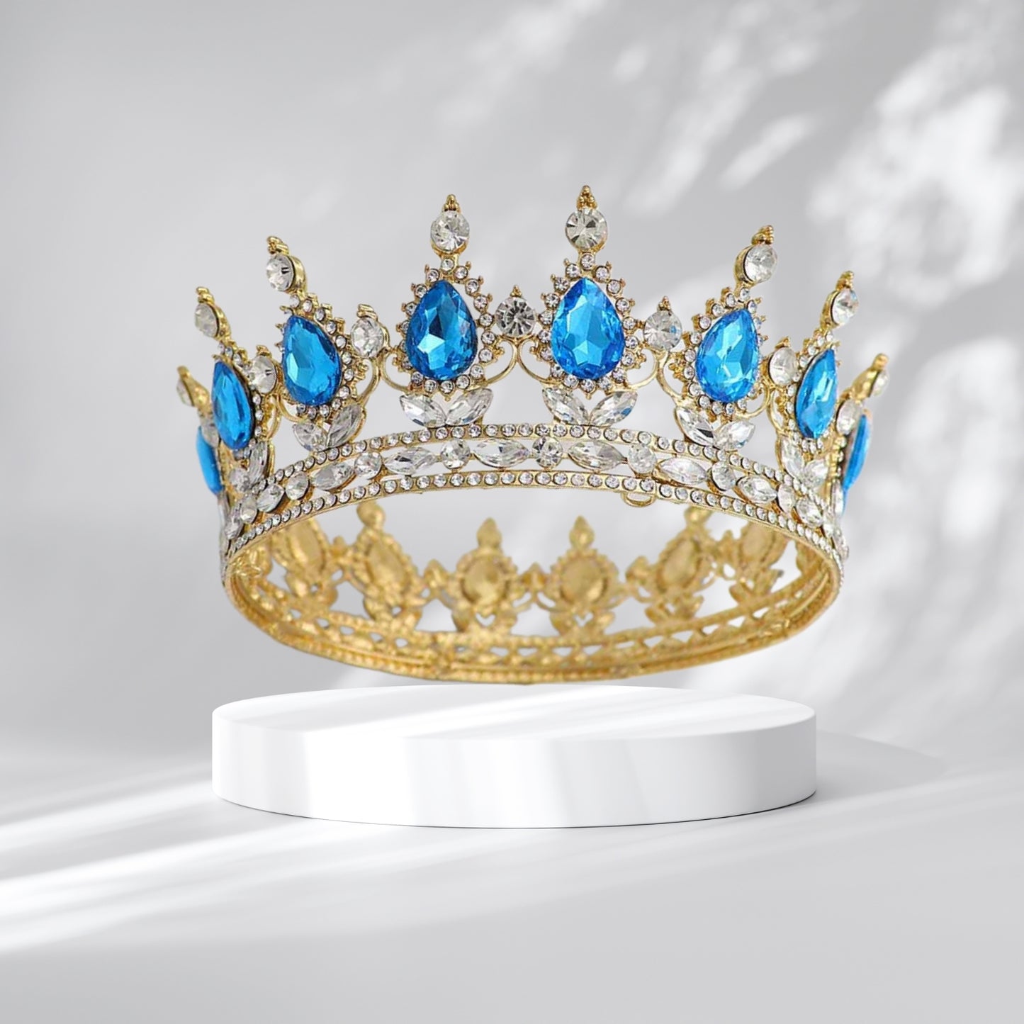 Aqua Blue Full Round Crystal Tiaras and Crowns for Women, Silver Queen of Hearts Crown Rhinestones Wedding Gifts for Bride Birthday Queen crown for women queen of hearts Accessories for Prom Halloween Pageant Photograph