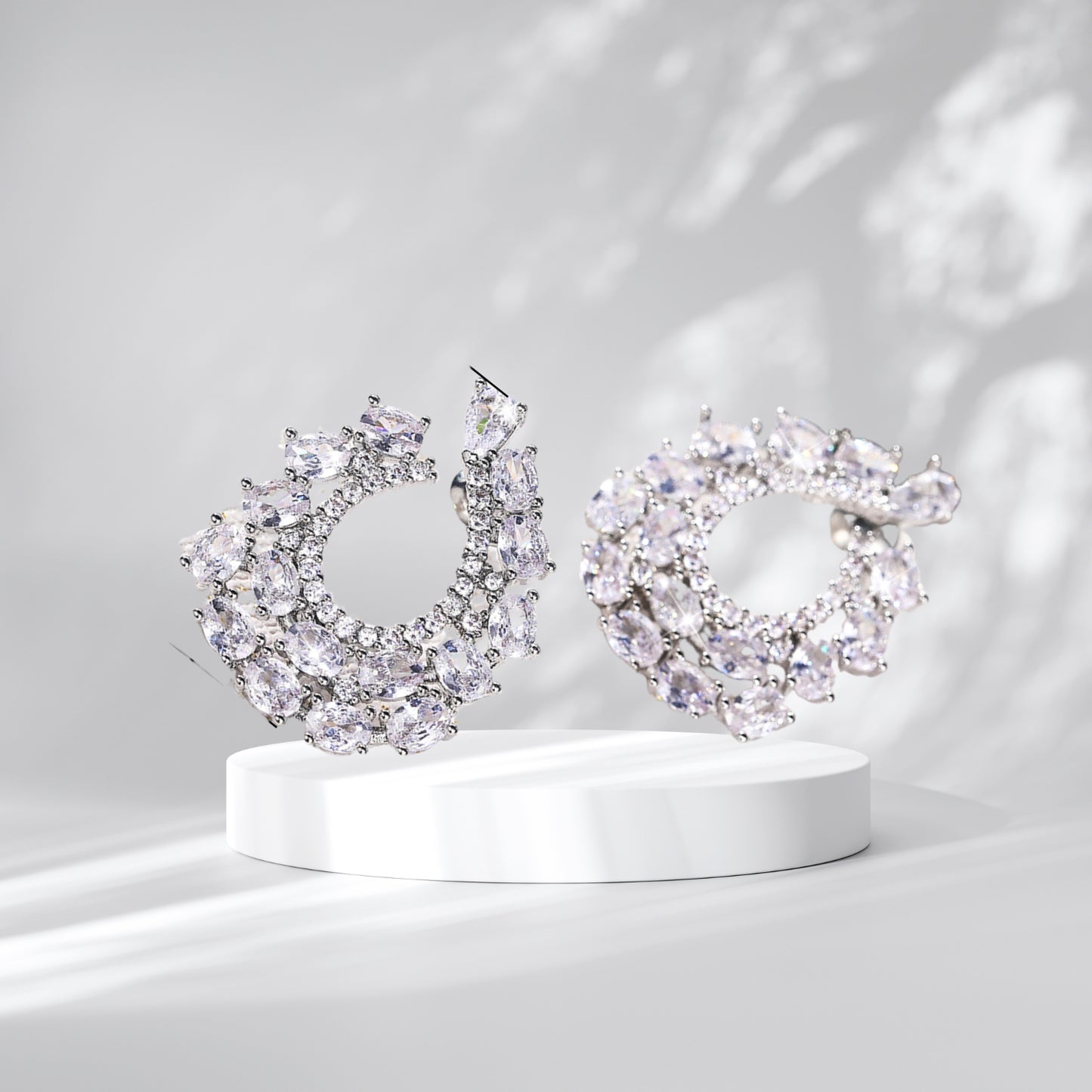 Cluster Earrings for Women Gorgeous Marquis-Cut Cubic Zirconia Bridal Wedding Banquet Stud Earrings for Bride Bridesmaids