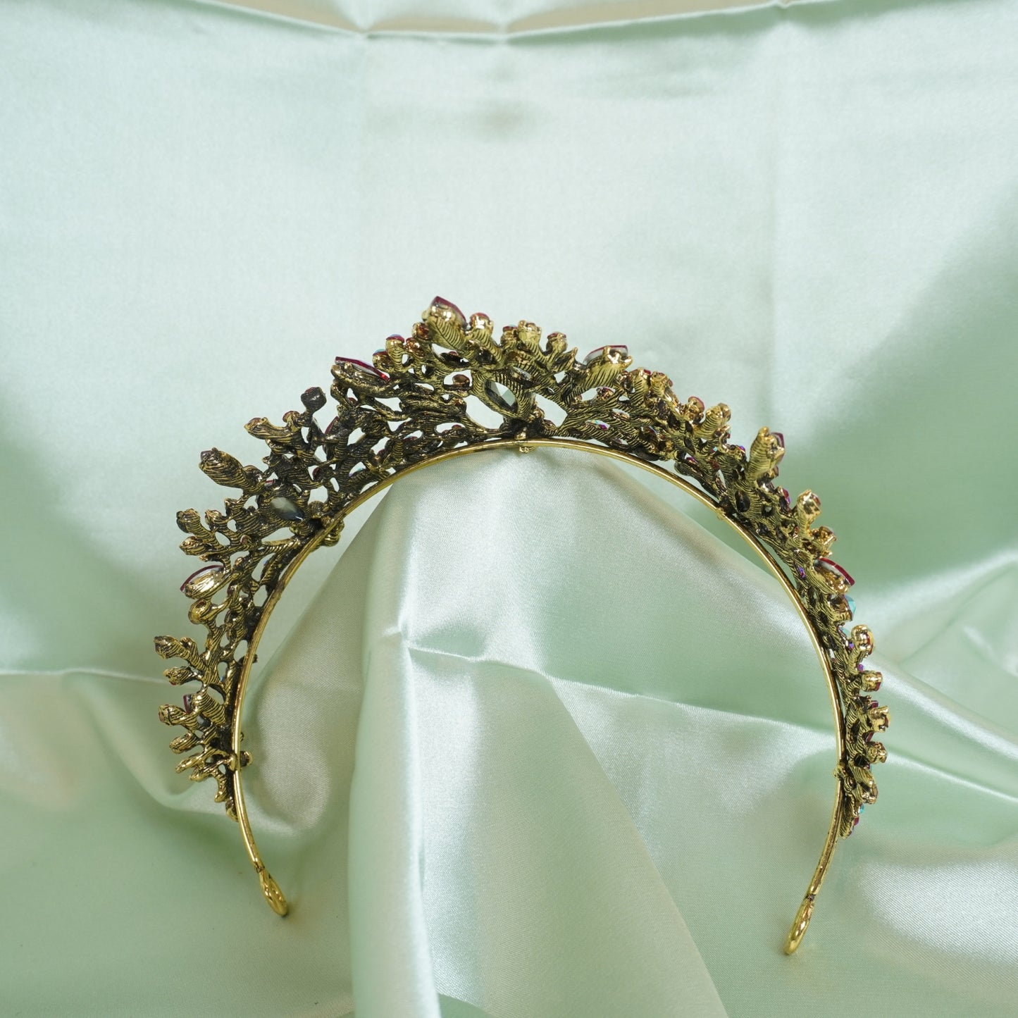 Baroque Crown for Girls, Ideal Gift for Black Swan Witch Costume Show Party Prom Birthday, Crystal Rhinestone Crown